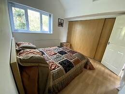 Spacious One Bed Deluxe Apartment in Daventry