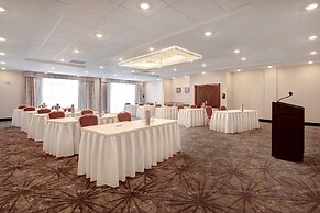 Ramada by Wyndham St. Paul AB