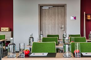 IntercityHotel Wiesbaden