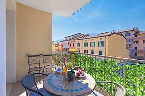 Riva Dante Apartment