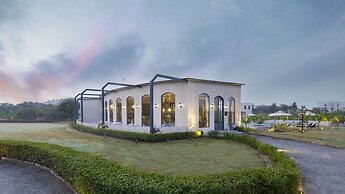 WelcomHeritage Cheetagarh Resort and Spa