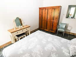 Trewrach Cottage
