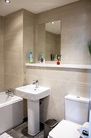 2 Bedroom Central Apartment