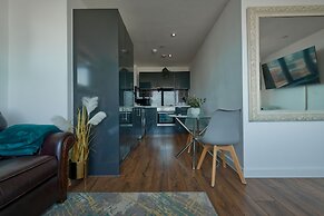 2 Bedroom Central Apartment