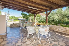 Vir Island Apartments Basic