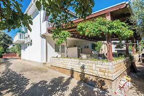 Vir Island Apartments Basic
