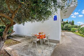 Vir Island Apartments Basic
