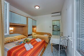 Vir Island Apartments Basic