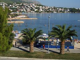A3 Apt w Balcony & sea View,2 min Walking to Beach
