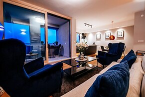 Penthouse Luxury Suite