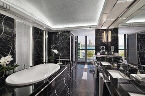 Hilton Dubai Palm Jumeirah