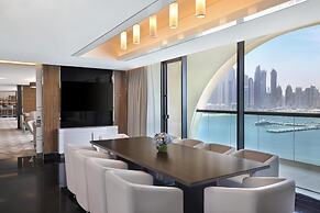 Hilton Dubai Palm Jumeirah