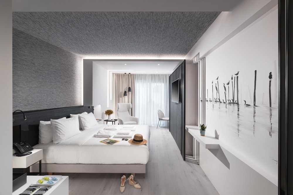 Ivis 4 Boutique Hotel