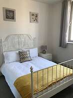Apex Variety Gate Apartment