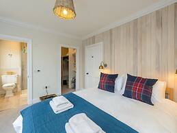 Marine House - 4 Bedrooms