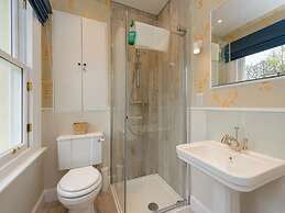 Marine House - 4 Bedrooms