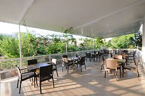 Adler Hotel