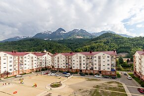 More Apartments na Estonskoy 37 k2