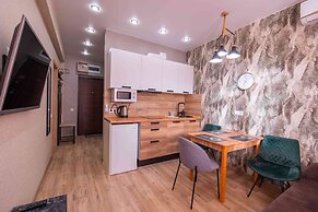 More Apartments na Estonskoy 37 k3 155