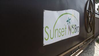 Sunset NaBro