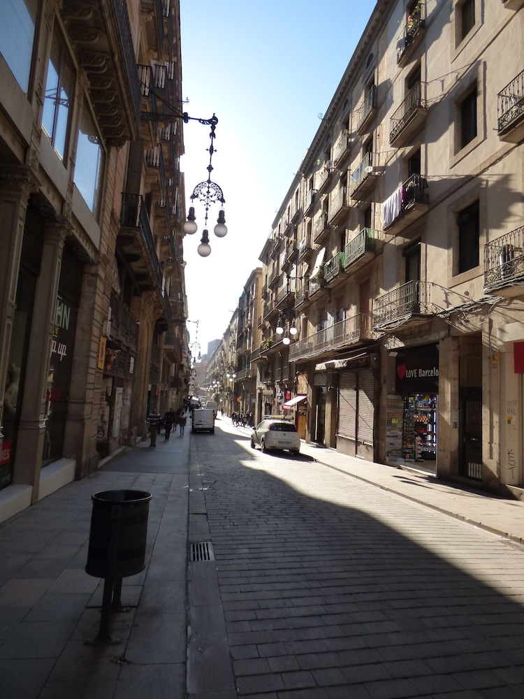 Hotel Moderno Barcelona