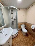 Christal - Hostel