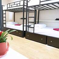 Christal - Hostel