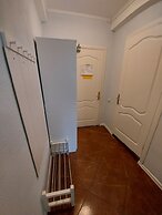 Christal - Hostel