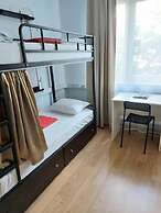 Christal - Hostel