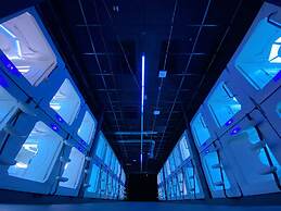 Space Night - Hostel