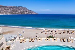 Konstantinos Palace