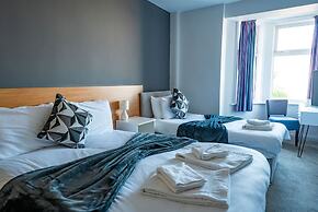 Strathmore Hotel