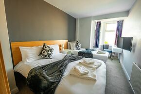 Strathmore Hotel