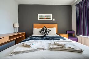 Strathmore Hotel