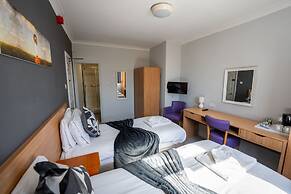 Strathmore Hotel