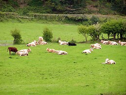 Erw-lon Farm