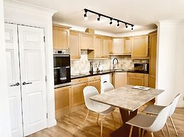 Pochin House Collections