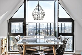 Pochin House Collections