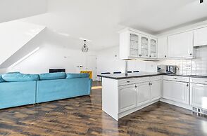 Pochin House Collections