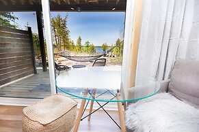 Stone Cove Waterfront Adults Only B&B