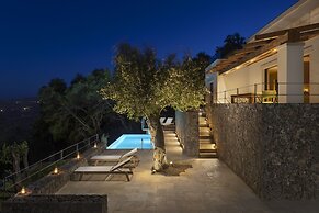 Greenstone Villas
