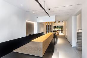 DAYS City Suites