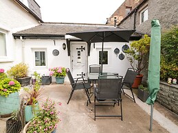 Stable Lodge