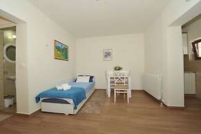 Apartments Olive