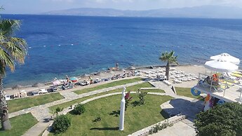 Chronos Beach Hotel