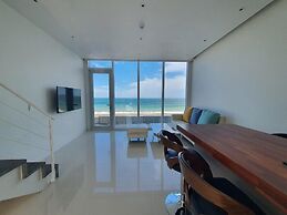 Daytona Pool Villa