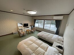 Marina Hotel Kaiku