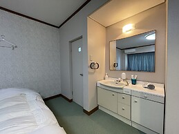Marina Hotel Kaiku