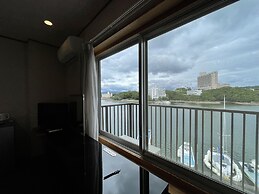 Marina Hotel Kaiku