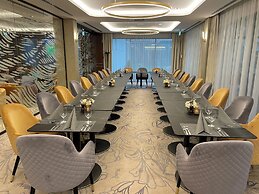 Tisia Hotel & Spa